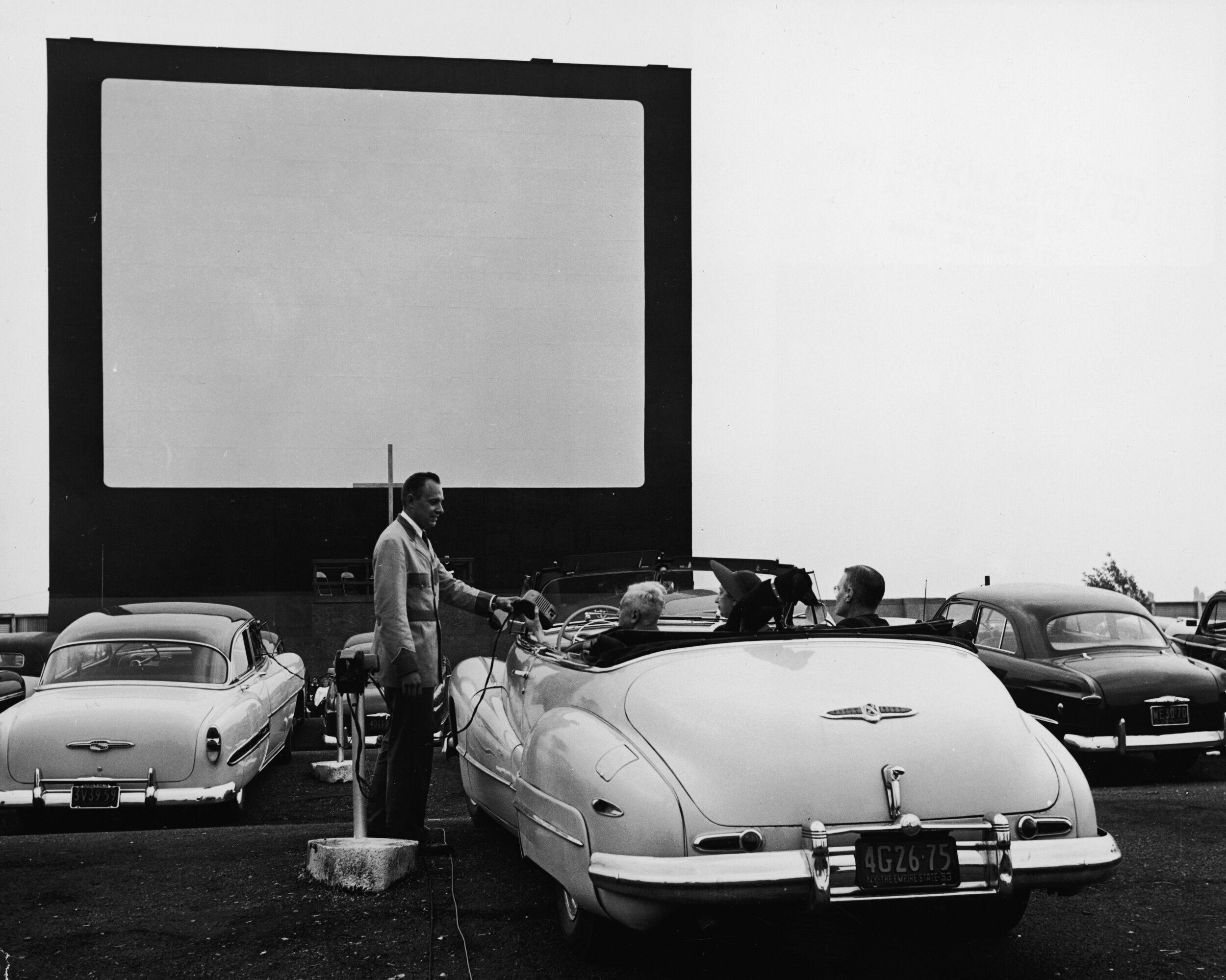 drive-in-movie-theater.jpg