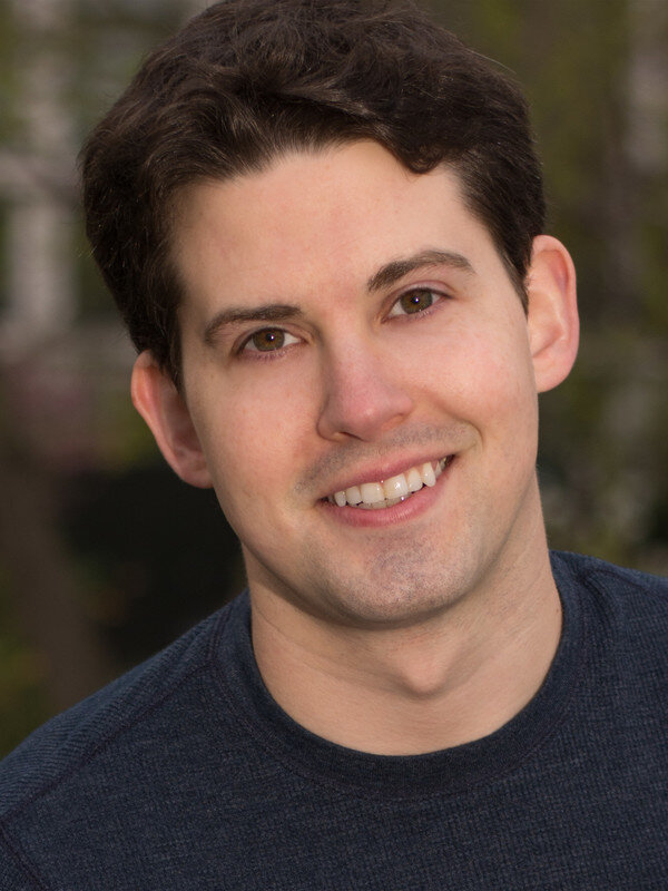 ceac5c5fc6-headshot.jpg