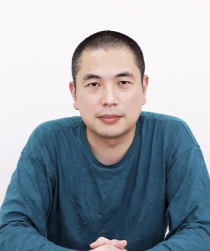 5Q's w/Kushida Takeshi "Woman of the Photographs" Director