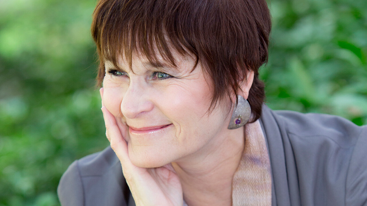 5Q's w/Dale Griffiths Stamos "Entwined" Director