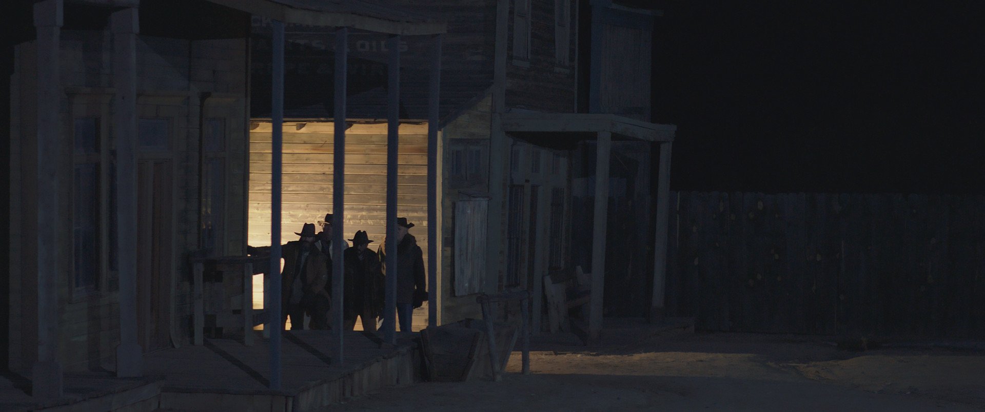 Photo 4 Honor_Among_Thieves_Still_005.jpg