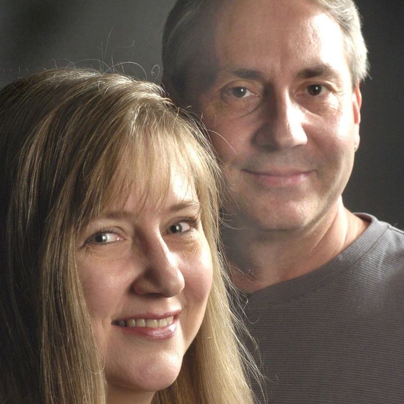 Headshot 64ebca4151-headshot.jpg