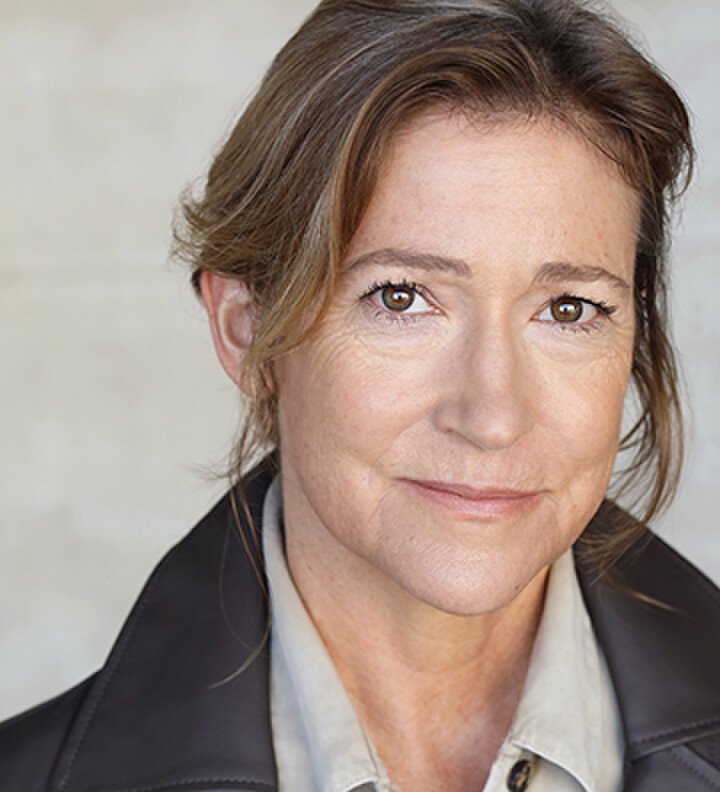5Q's w/: Katy Dore "Aloha Means I Love You" Director Writer, Producer
