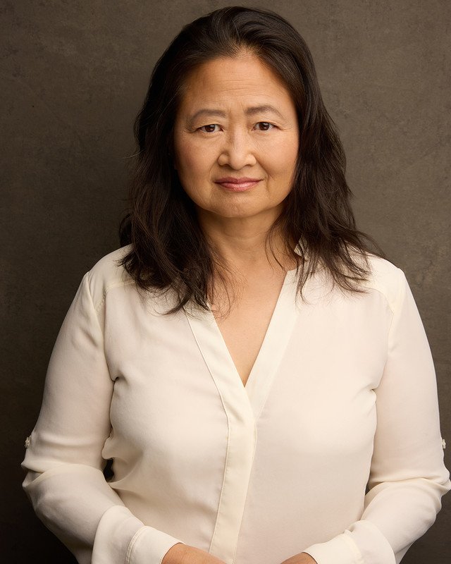 5Q's w/: Toy Lei  "Moon" Director