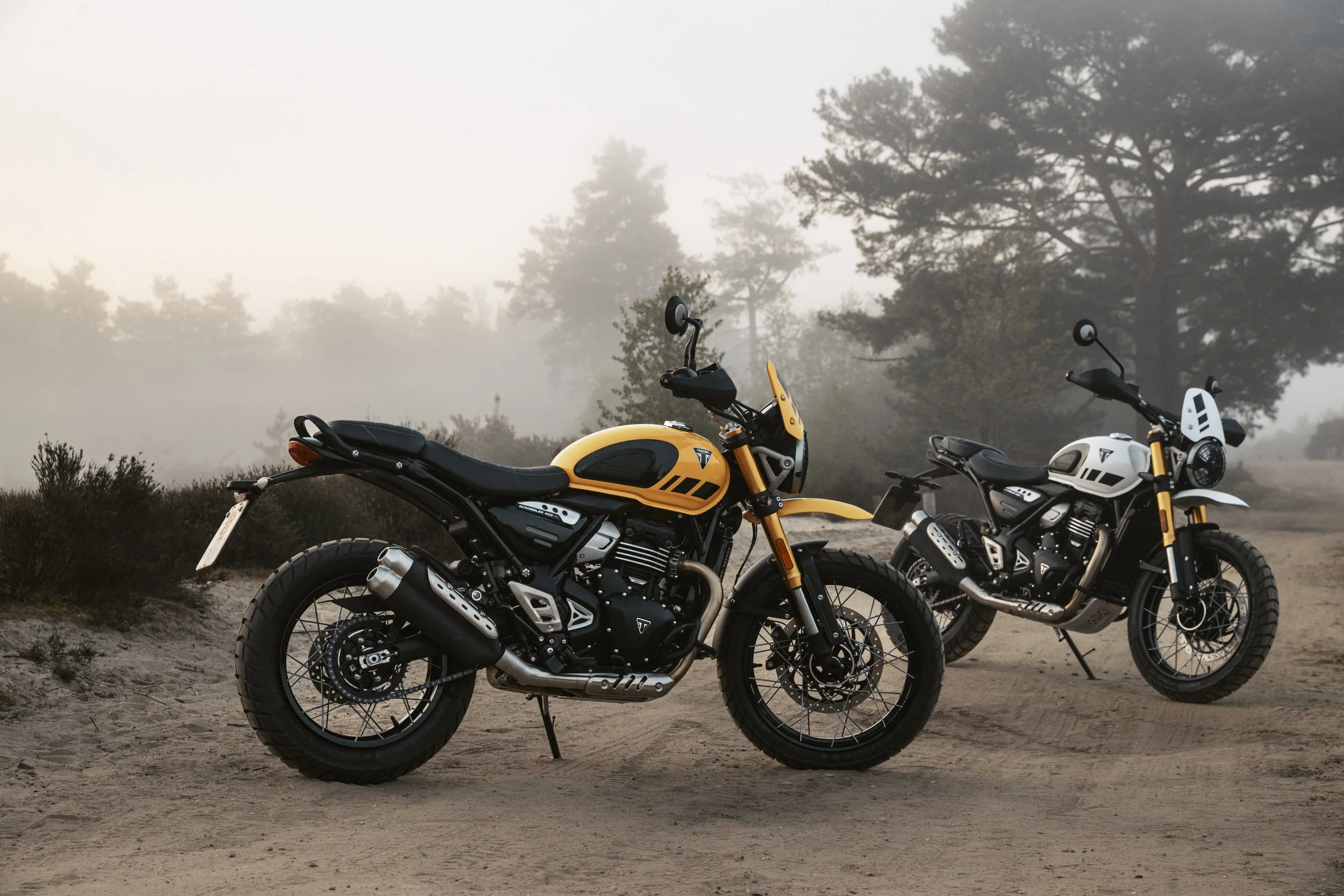 Scrambler400XC_MY26_4196_GE.jpg