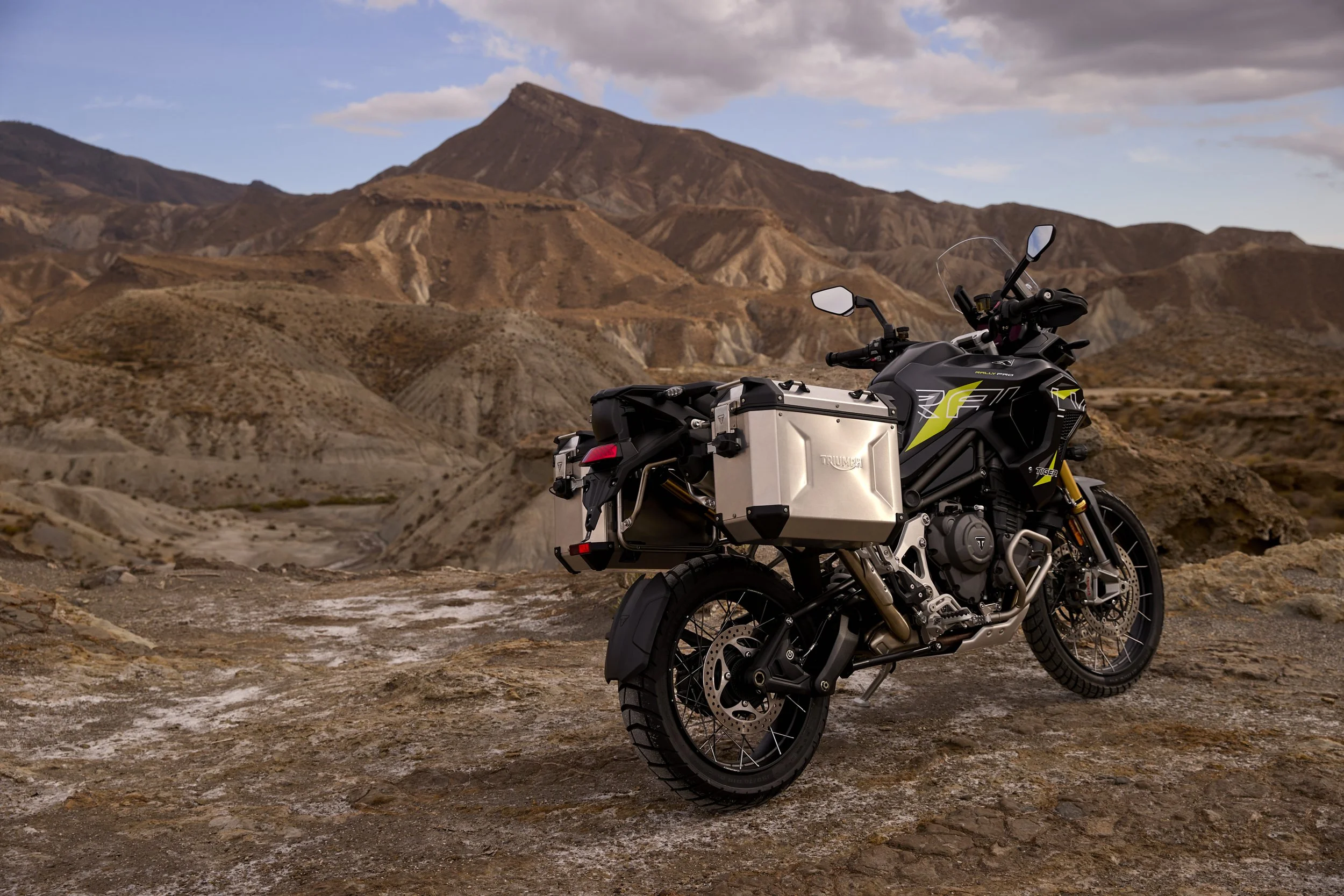 Tiger_1200_Desert_Edition_MY26_CW4I1499_GE.jpg