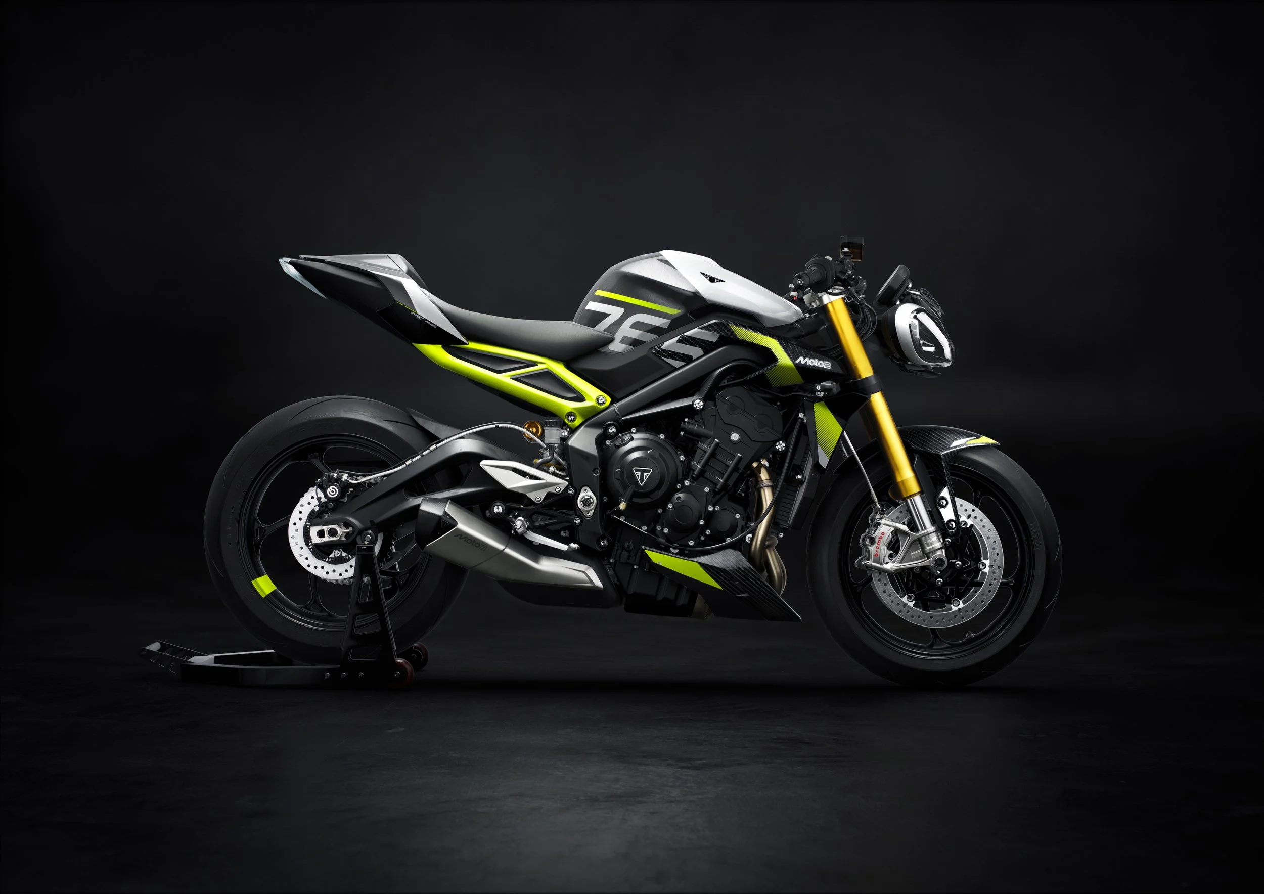 Street Triple_MOTO2_MY26_RHS_landscape.jpg