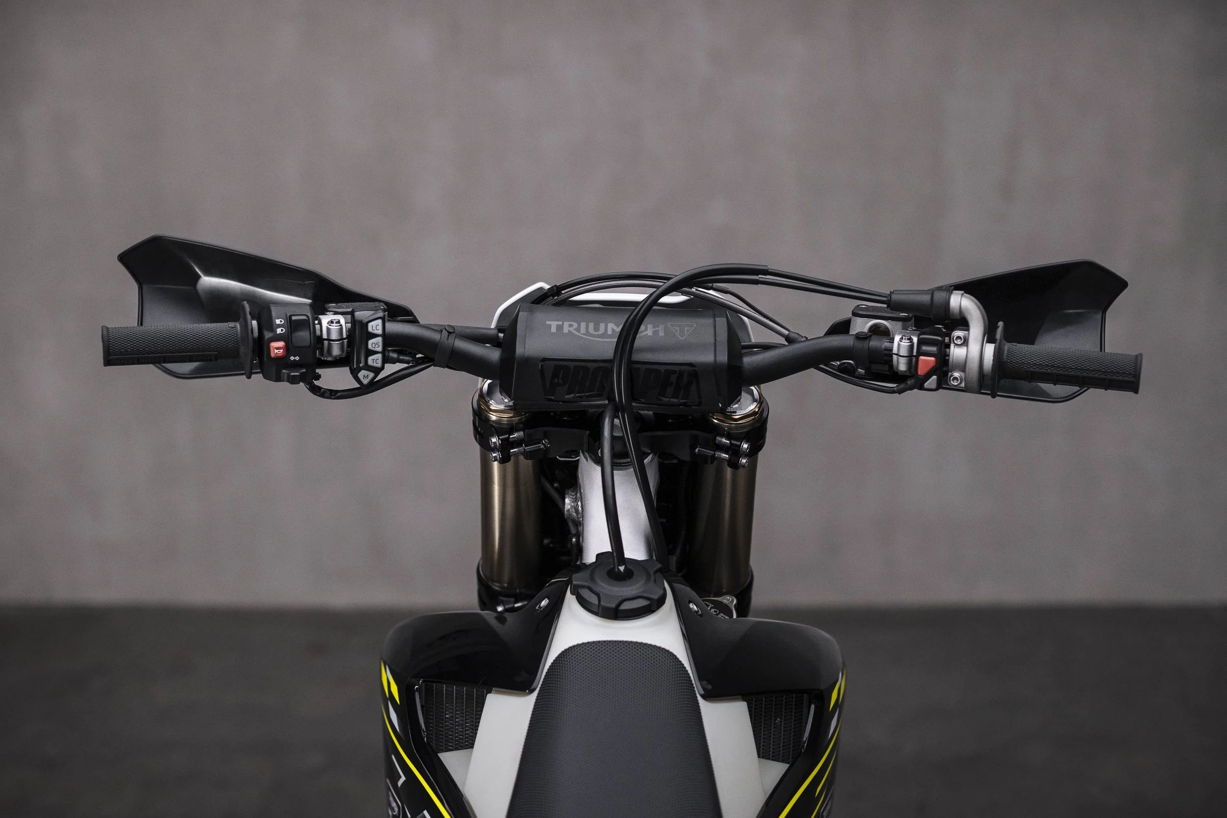TF450E_MY25_8792_GE.jpg