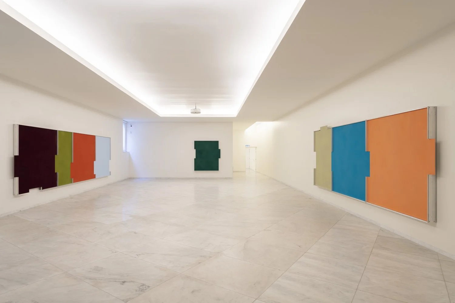 13 JANELAS, 13 PORTAS, 13 CADEIRAS | 2025