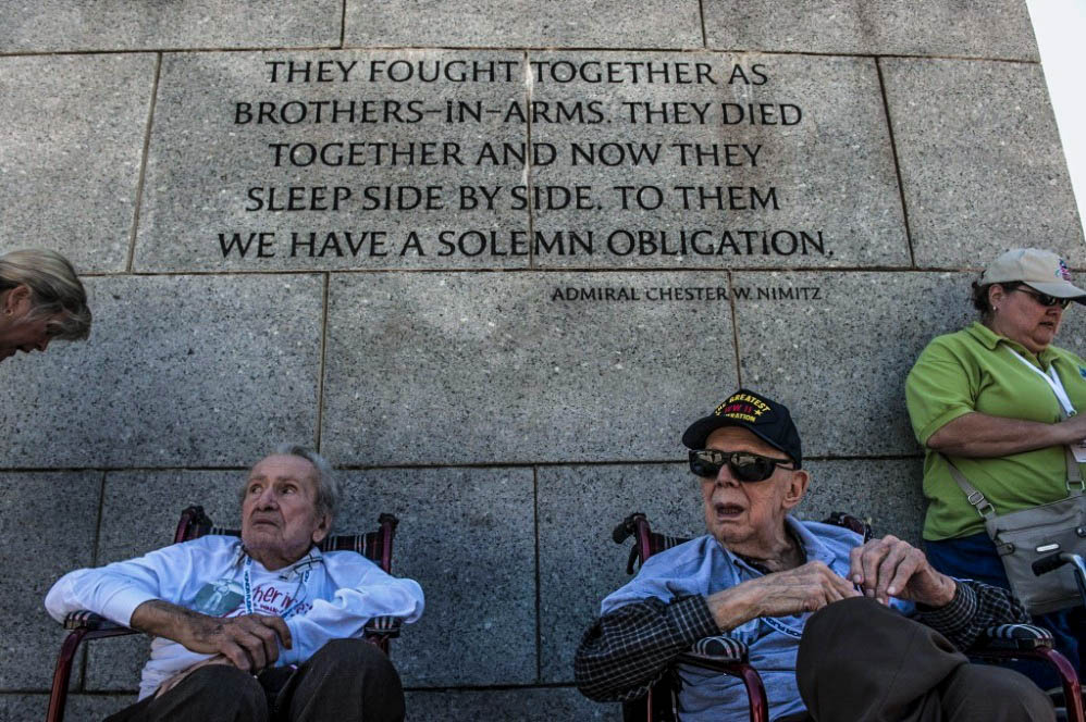   World War II Army Veterans Bob Winicki (on left) and Chuck Shenoha visit the WWII Memorial amid the Government Shutdown. Veterans were allowed inside the memorial amid the Government Shutdown. (Photo by Marlon Correa/The Washington Post  )  