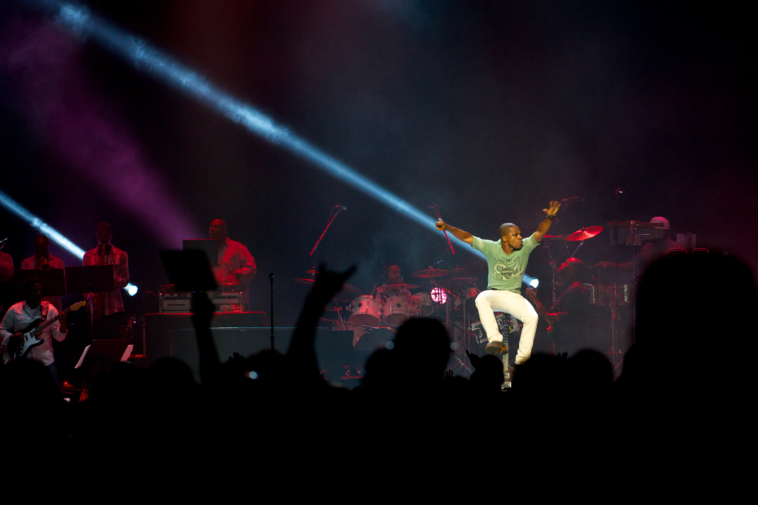  American gospel musician, director, and author Kirk Franklin who is also known for leading such choir like God's Property dances on-stage as a part of the King's Men tour, also starring Israel Houghton, Marvin Sapp, and Donnie McClurkin.  (Photo by 