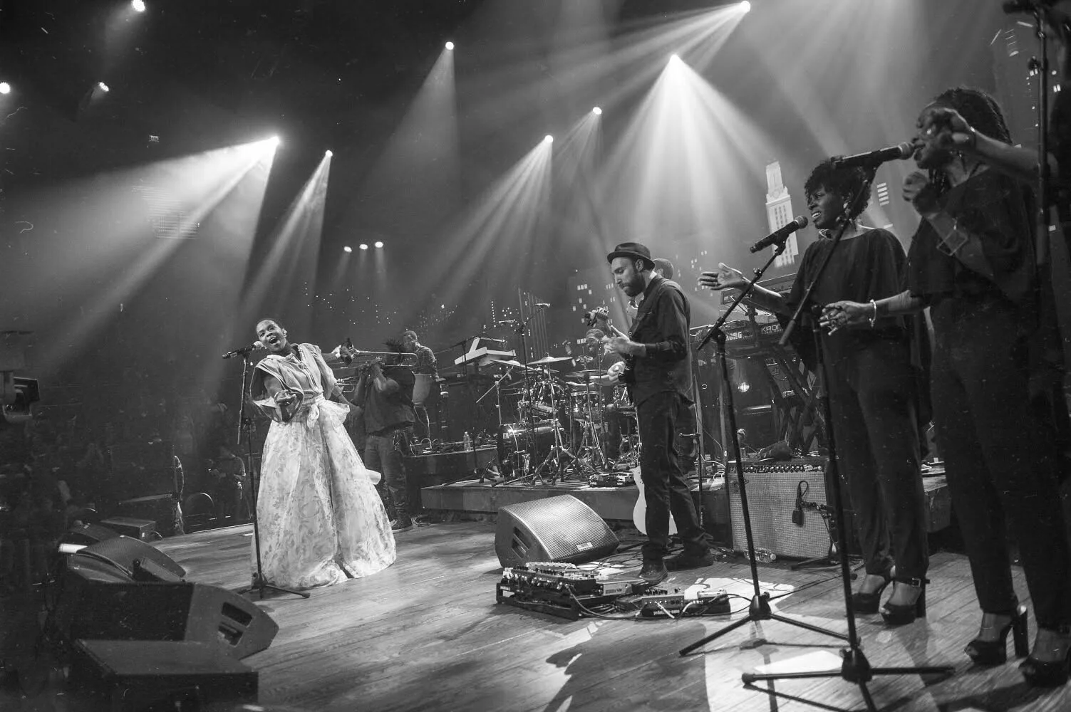 MLH ACL - Black and White.jpeg