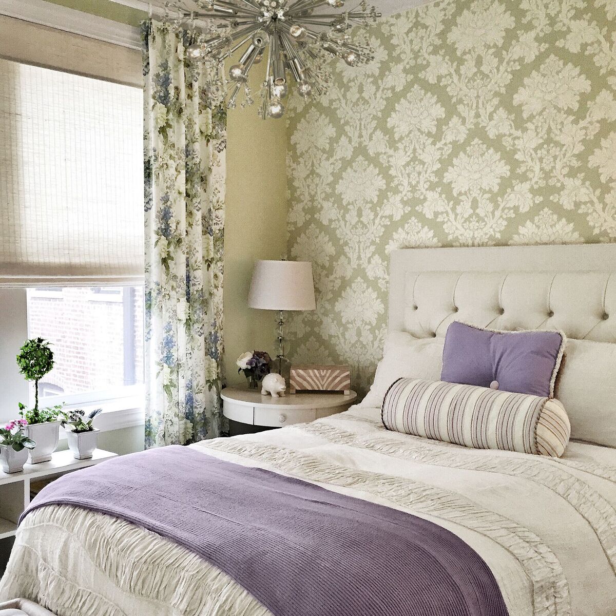 Projects-Princess-in-the-Garden-Girls-Bedroom_preview.jpg