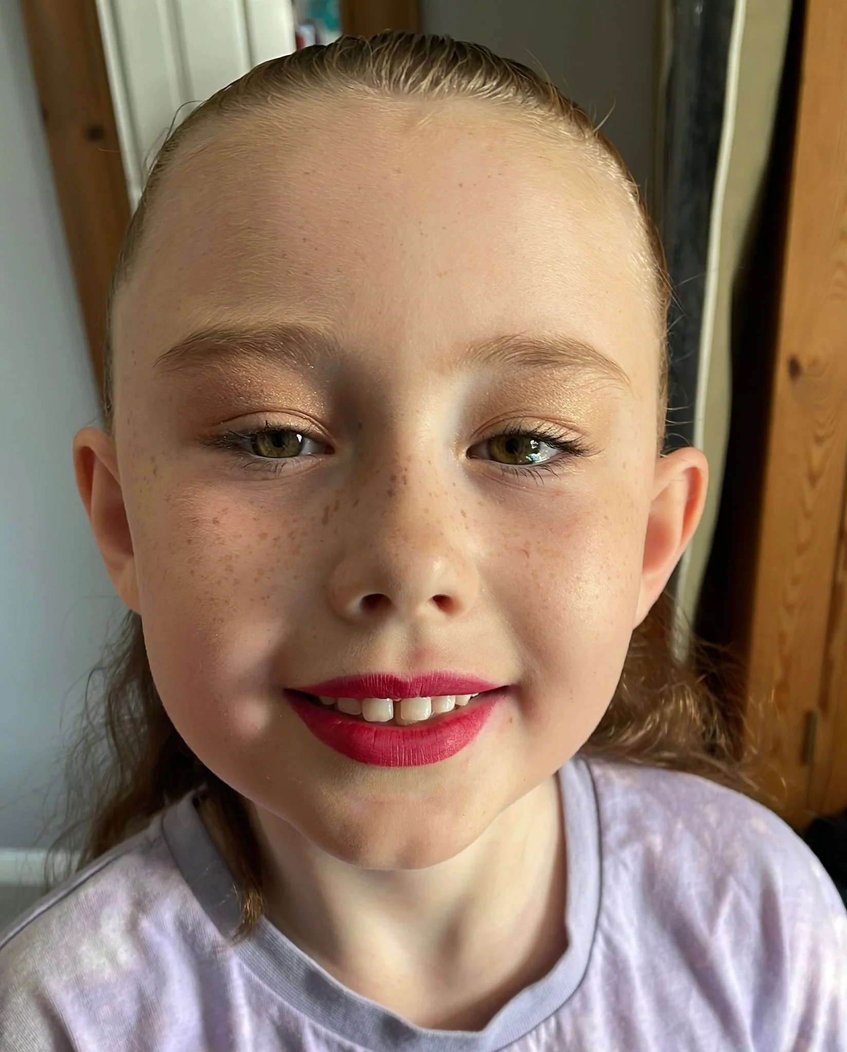 Make-Up 