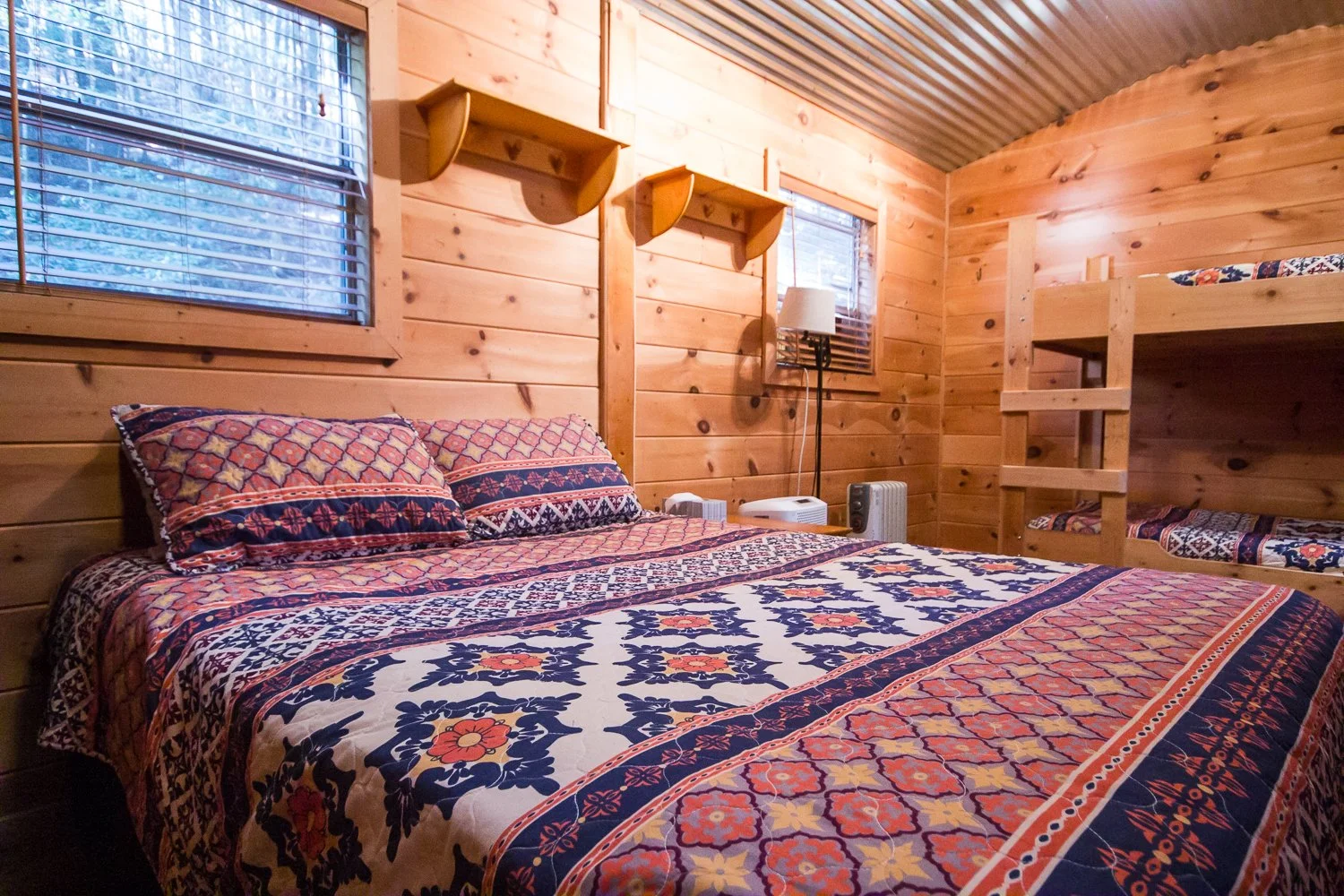 Cabin_Trails End_Interior.JPG