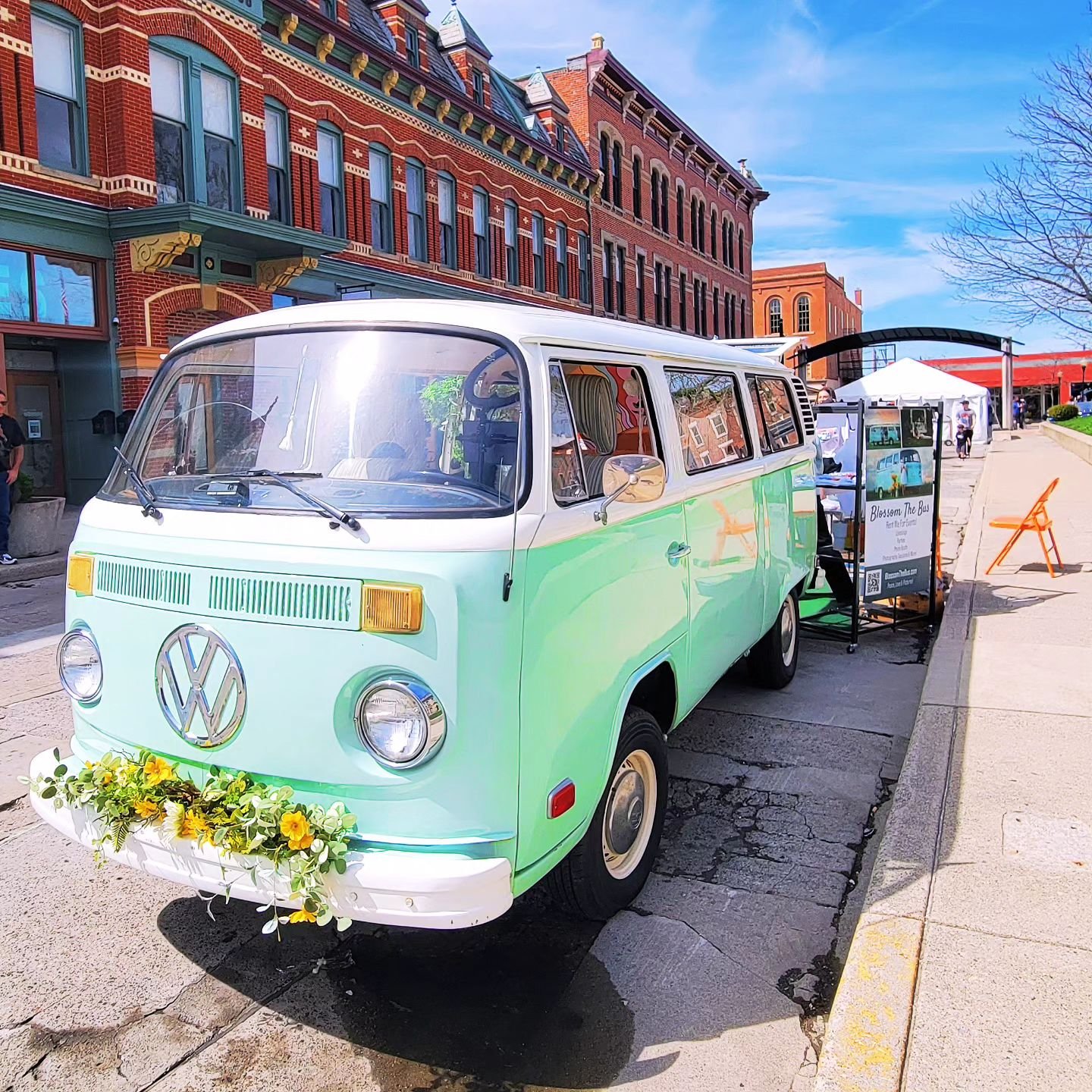 We will be downtown for 1 more hour, stop by and see us until 1! 

Sold out of hoodies but we do have an online store now! (Look at us 😆) https://blossomthebus.myshopify.com/
