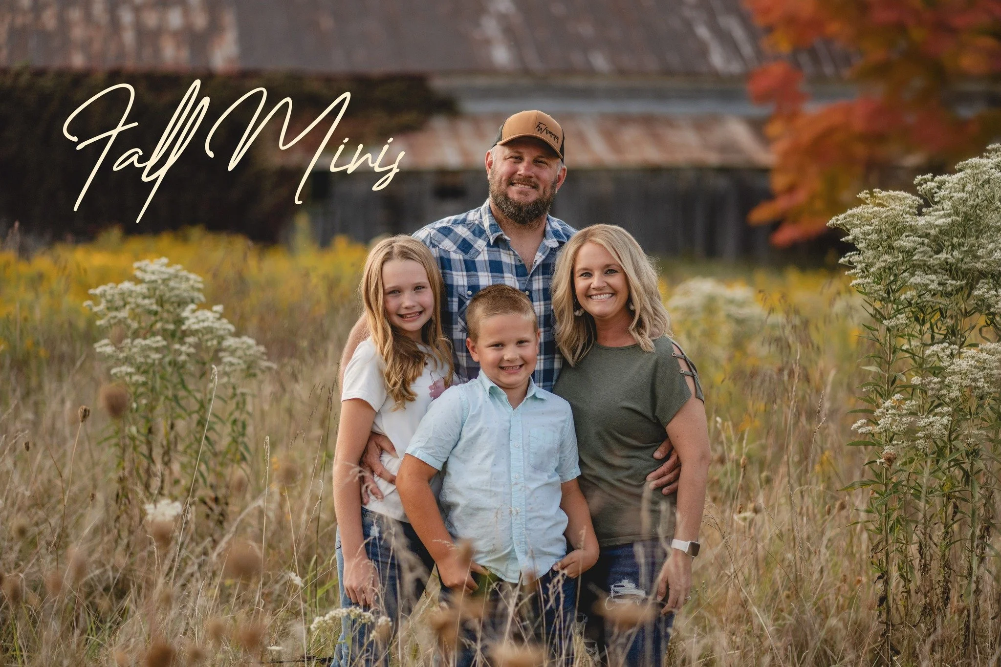 🍁 Fall Mini Season is Here! 🍁

Crisp air, golden leaves, and cozy barns &mdash; it&rsquo;s the prettiest backdrop of the year!

📸 Fall Minis &rarr; October 17 + 18
💲 $199 | 20 minutes | 10 edited images
Can&rsquo;t make those dates? I have a few 