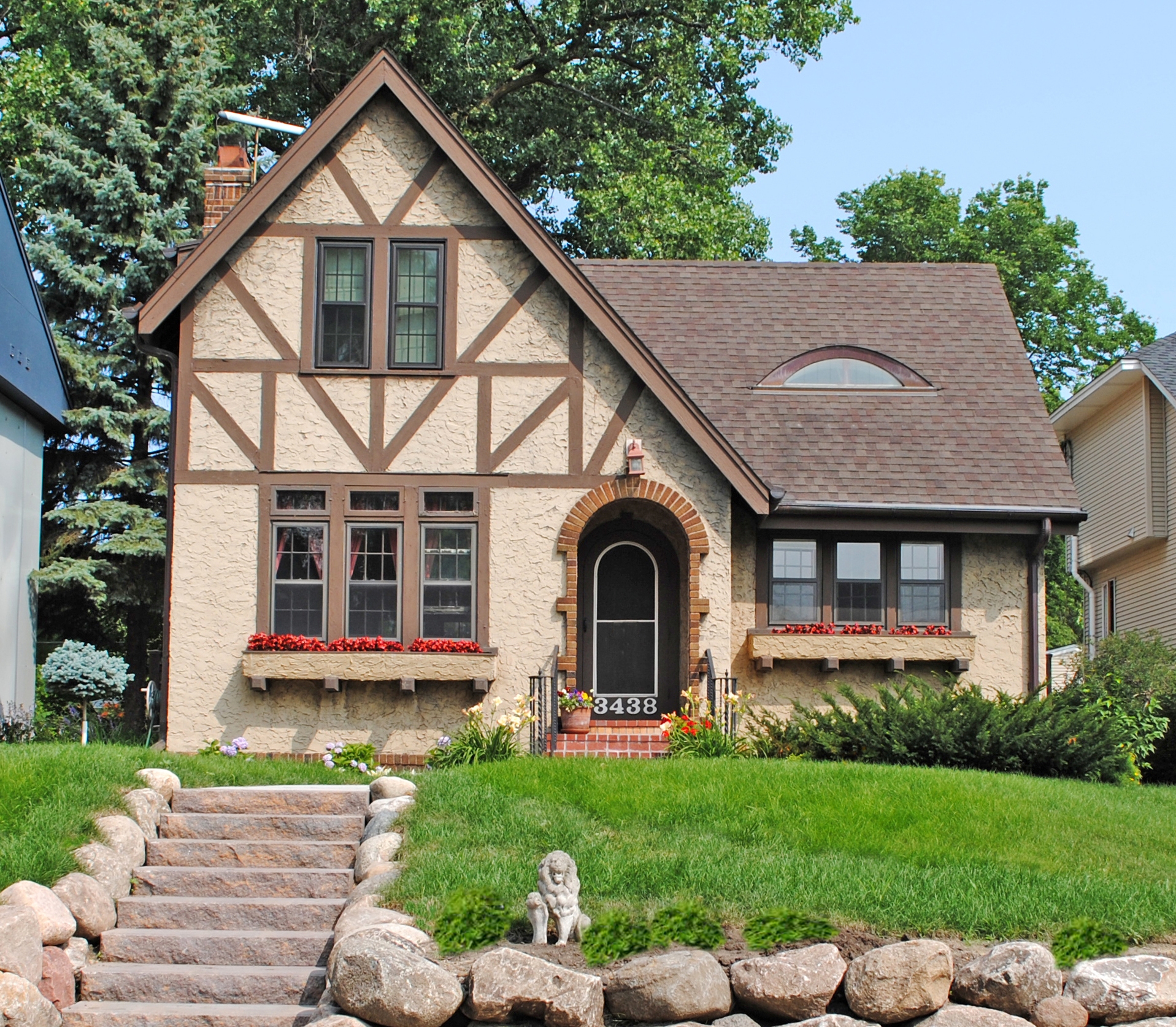 3438front1HITES Cropped.jpg