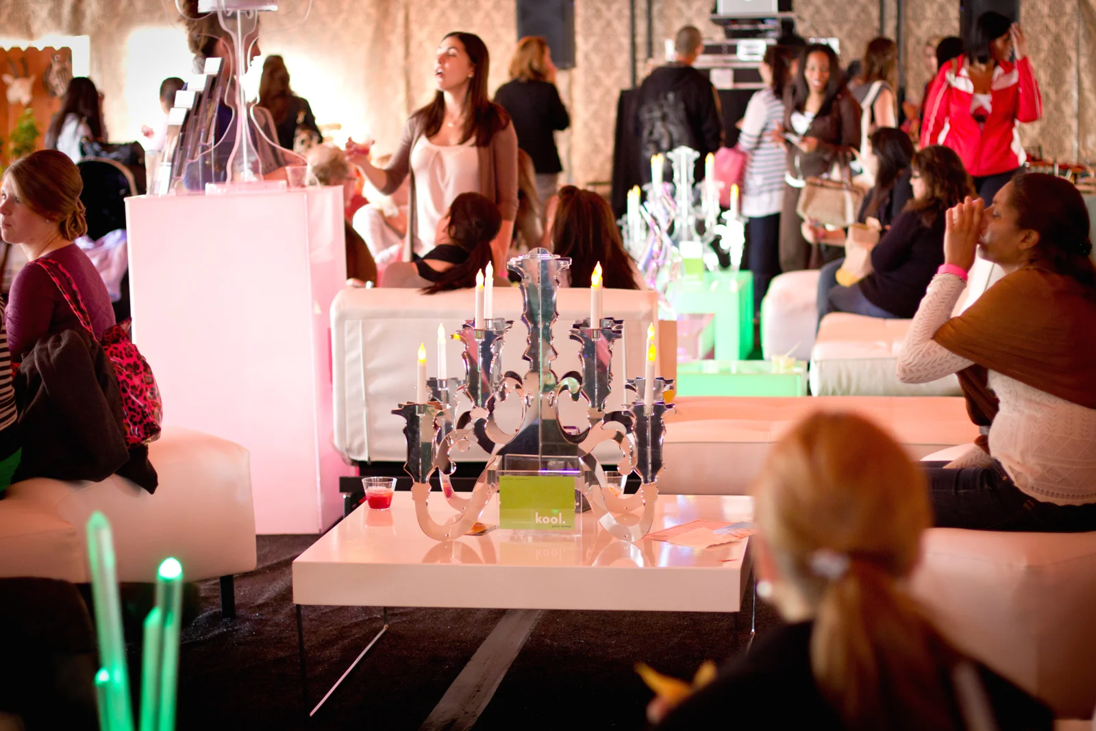 kool lounge HRH 1.jpg