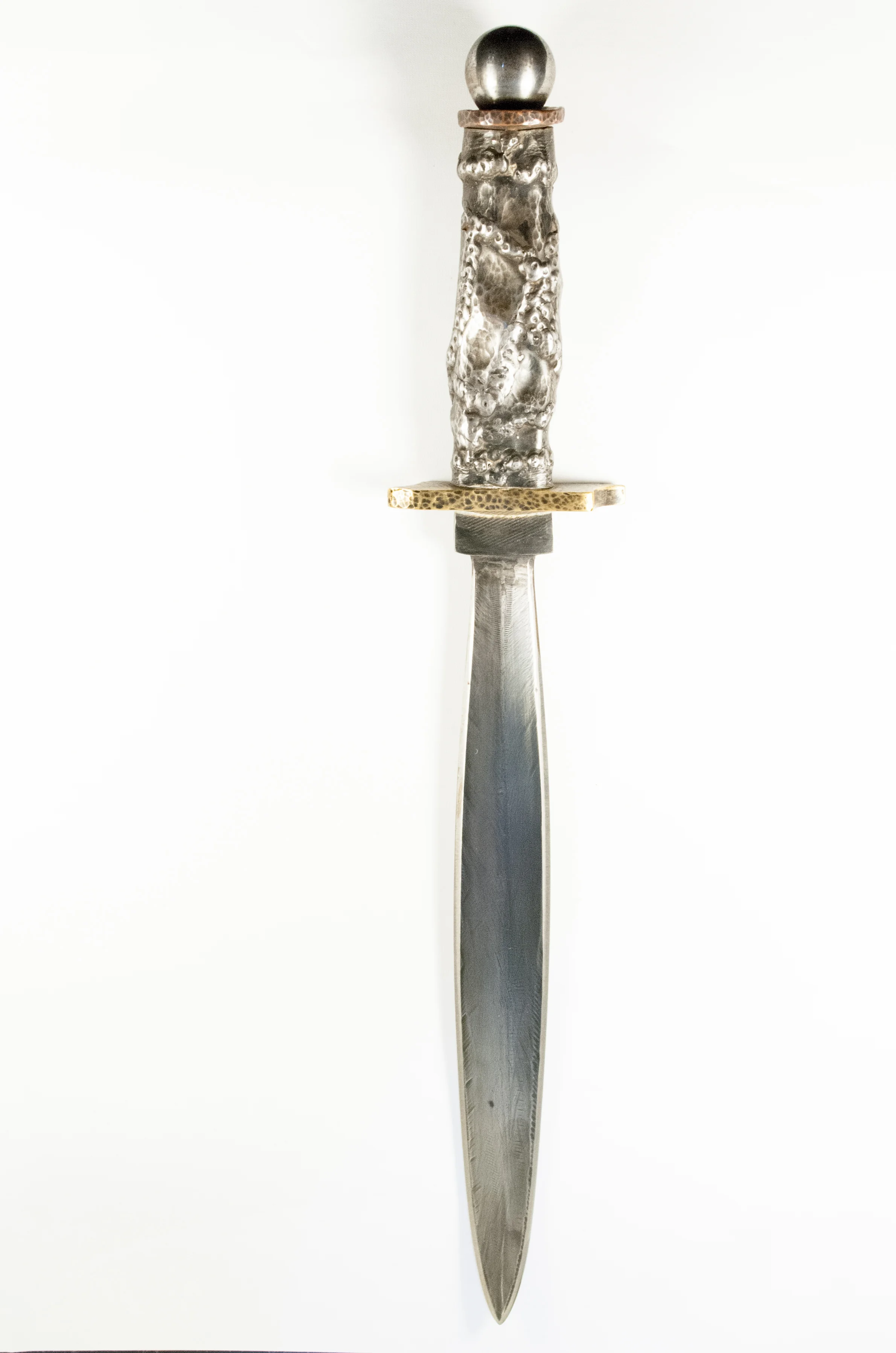 Molten Metal Dagger-3.jpg