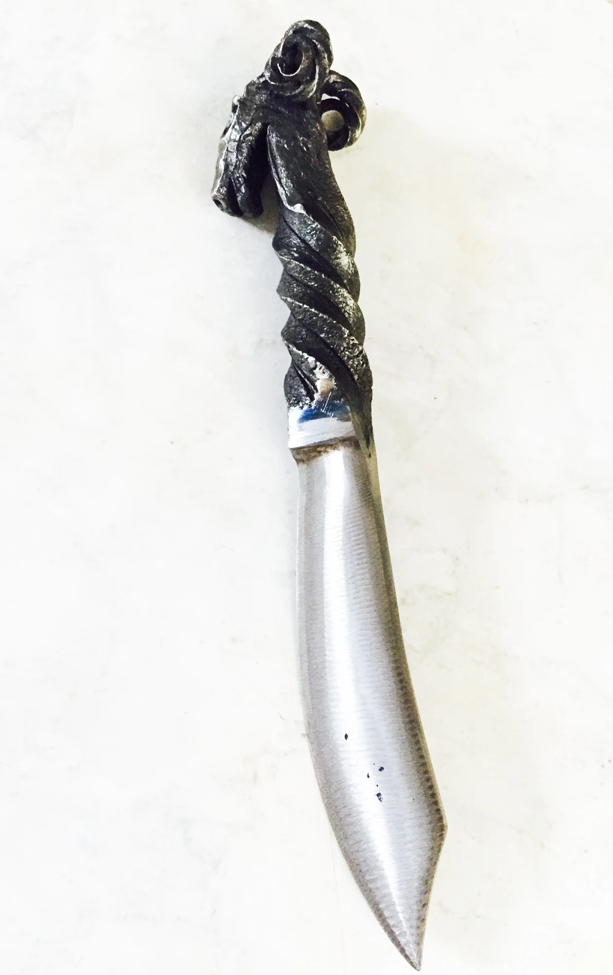 Ram's Head Knife-1.jpg