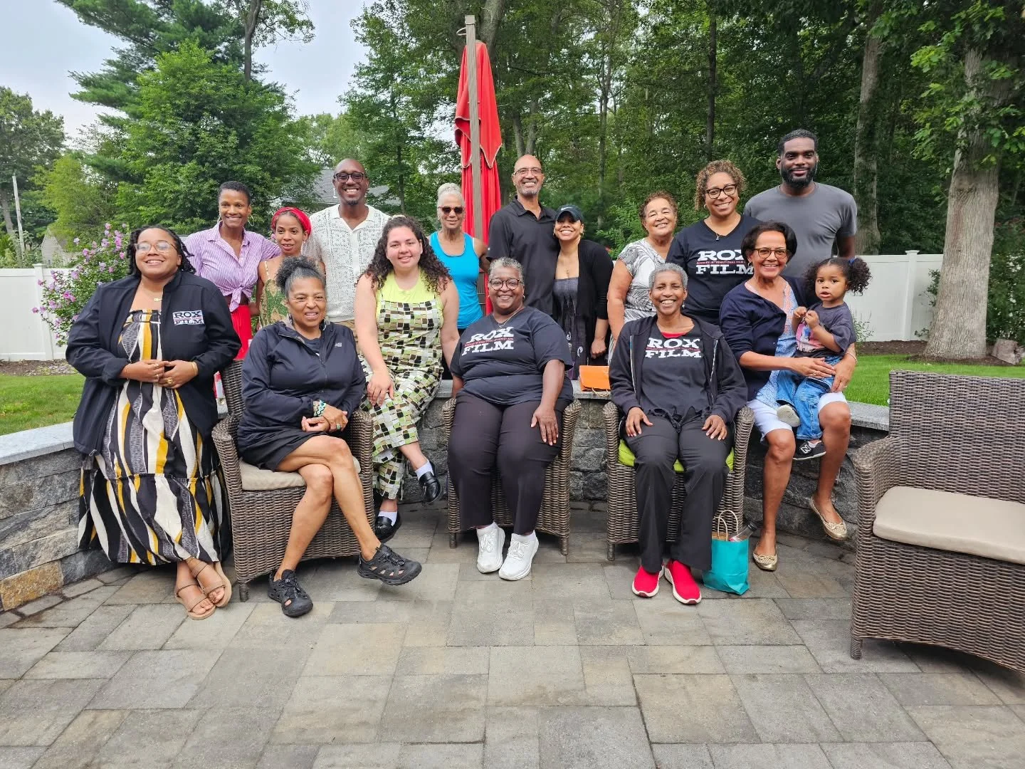 And that's a wrap for #ROXFILM2025!!! The Roxfilm family cant thank you enough for this amazing year. Thank you also to the ones who couldn't make it today. You are and will always be part of our family. 💕💕

#familyportrait❤️ #roxfilm #roxfilmcerti