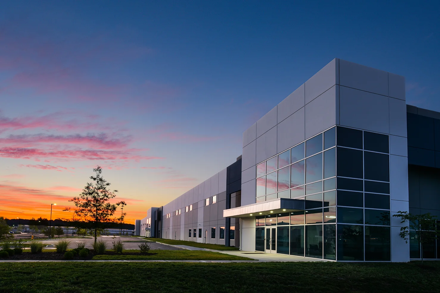 1500_DSC_3834_MK_final_end of building.jpg