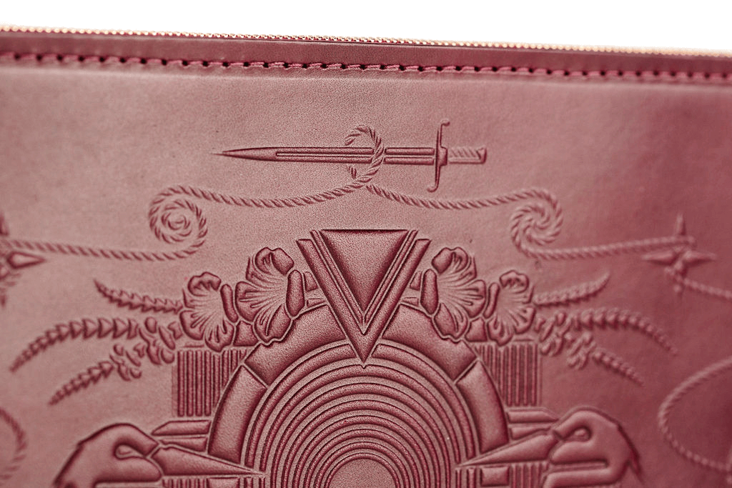 Pouch-animal-handmade-ox-leather-pouch-3.png