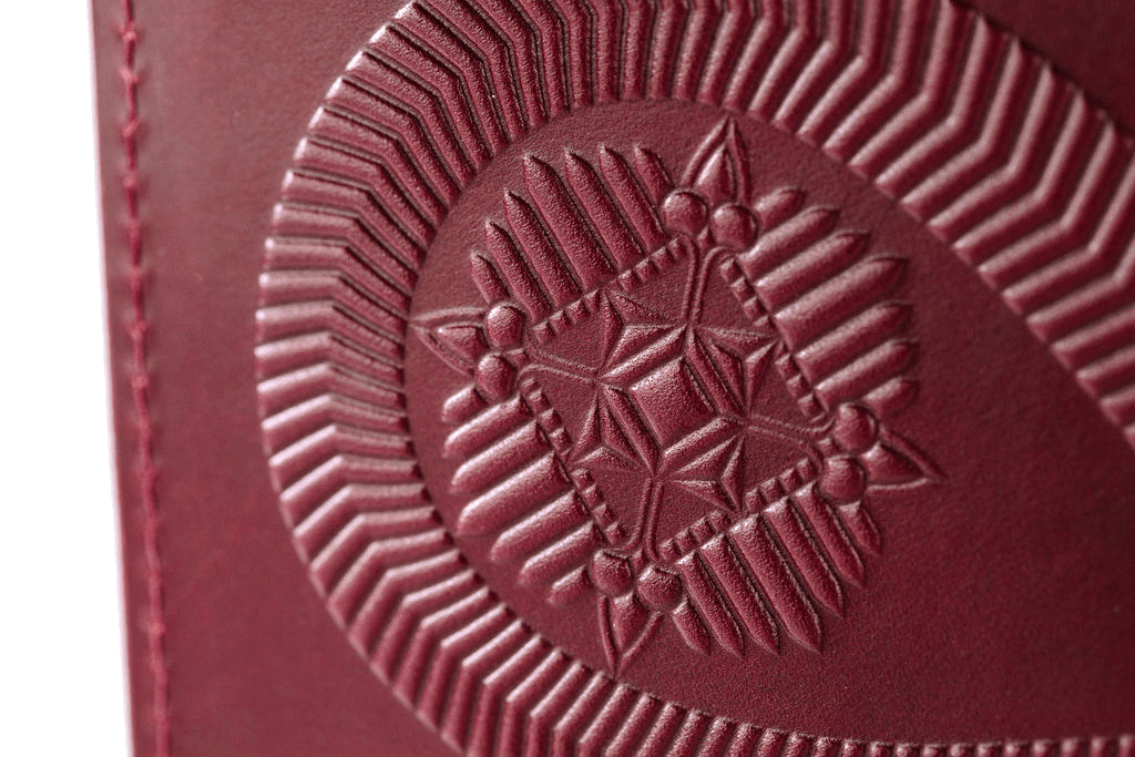 Pouch-animal-handmade-oxblood-leather-pouch-2.png