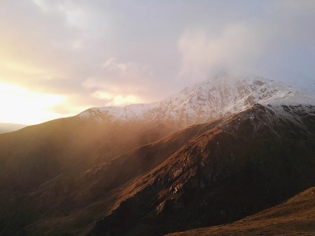 Tom Roberton For Huawei P8 Launch