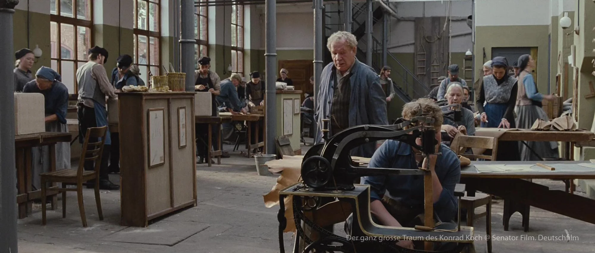 Der Ganz grosse Traum des Konrad Koch Daniel Brühl Filmset Thomas Freudenthal Production Design Szenenbild Hamburg Germany