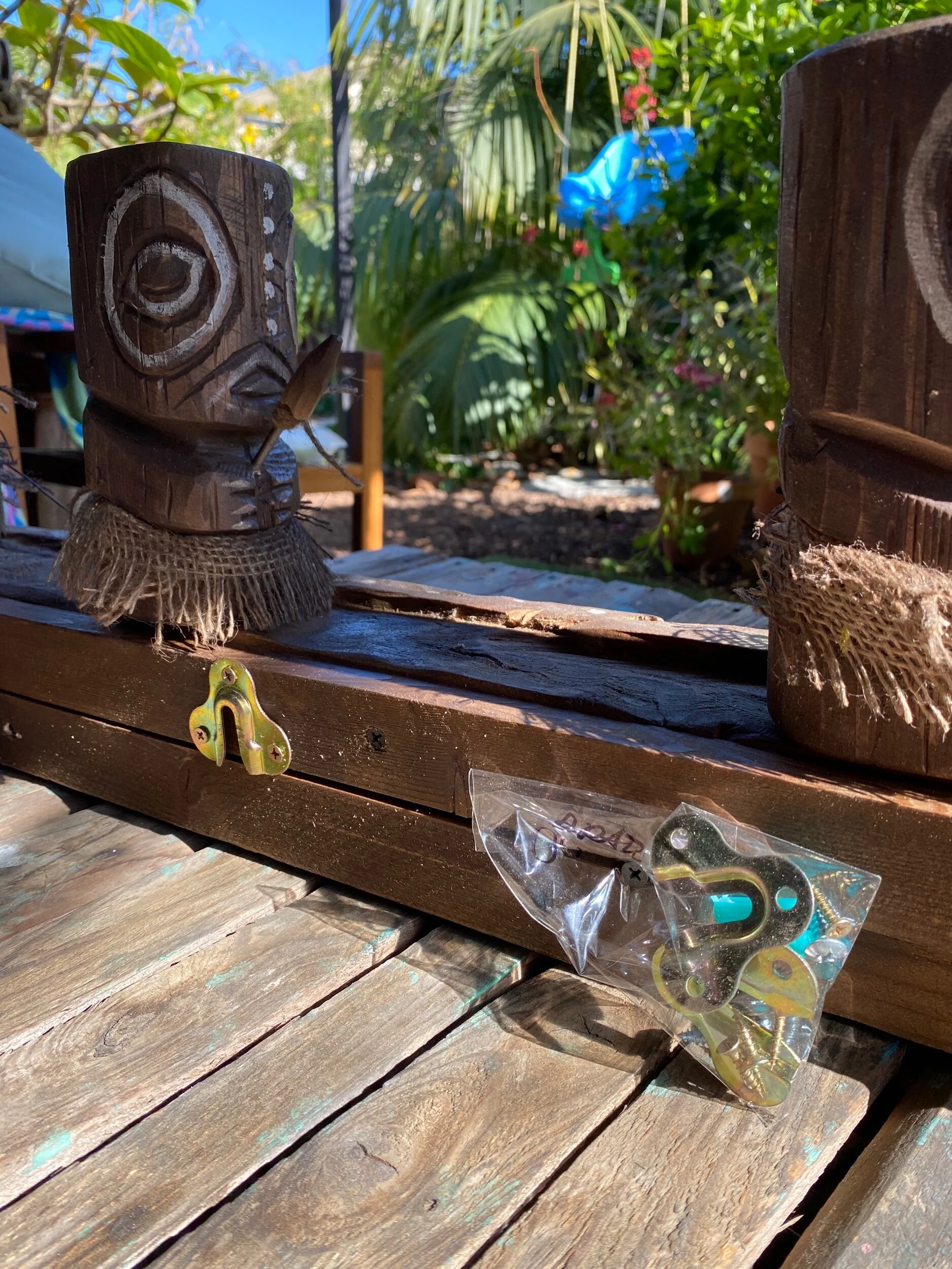 EC0889DB-2A2F-4CB4-B4E3-E52DE0E99D41