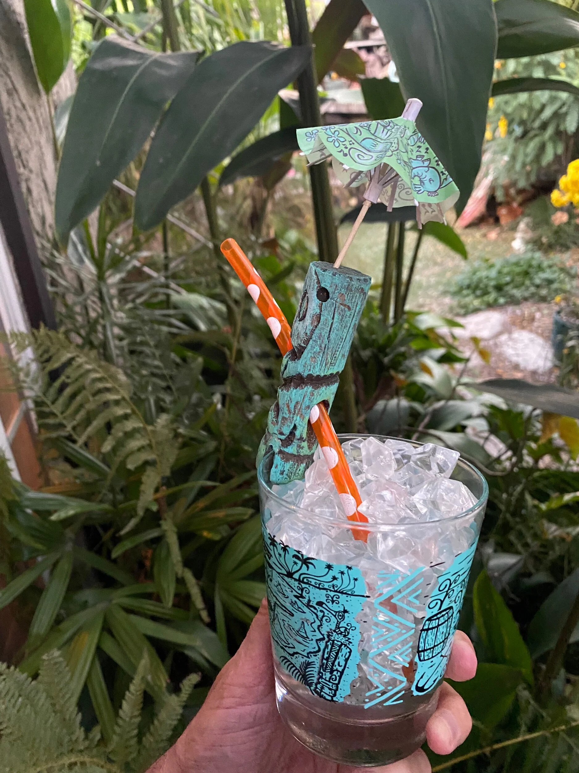 EAB2AE85-7297-4CD6-A420-A4549CA13FC2