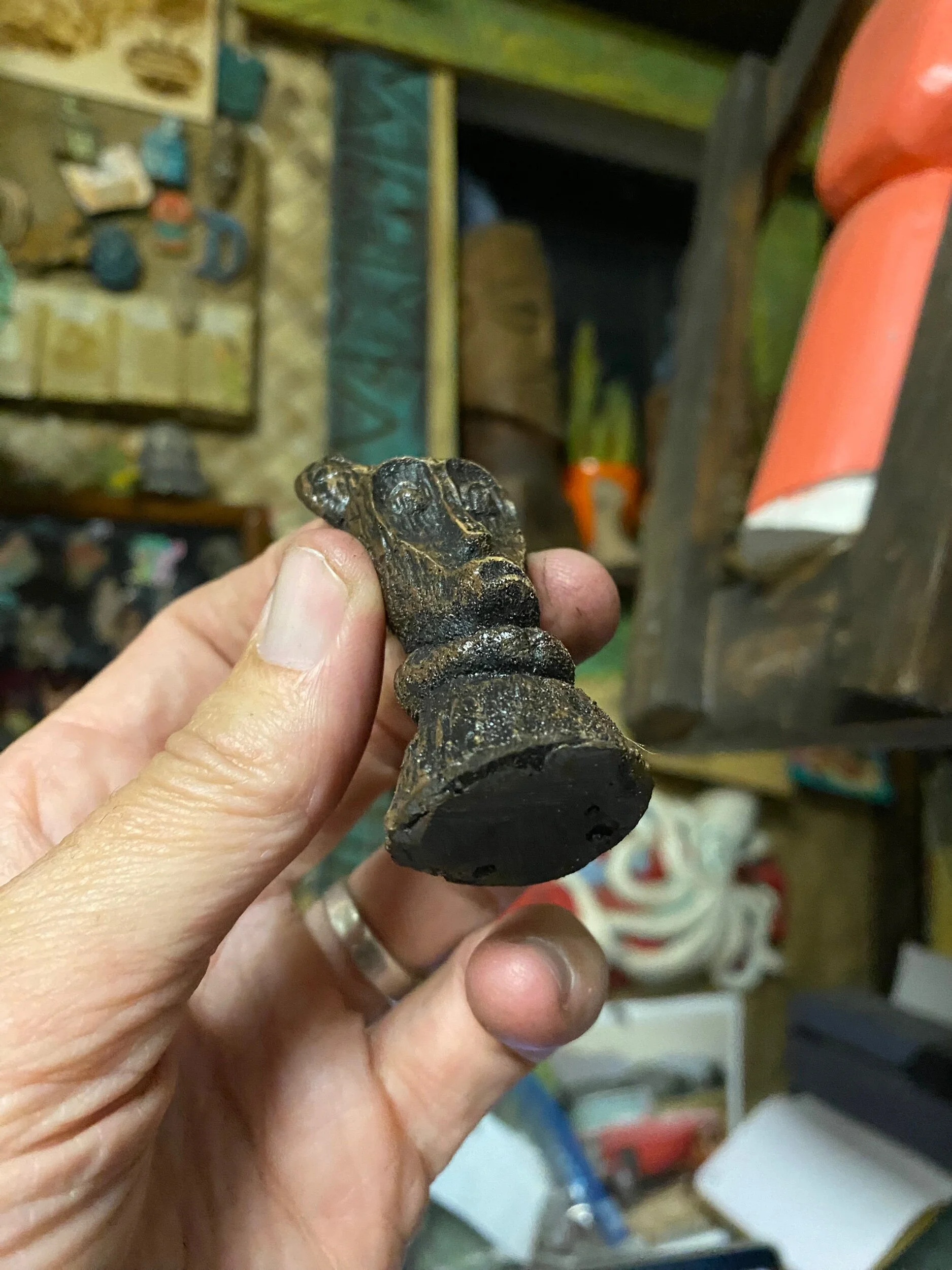 E80F4079-C8DA-42B4-ADF2-7160DF0295E8