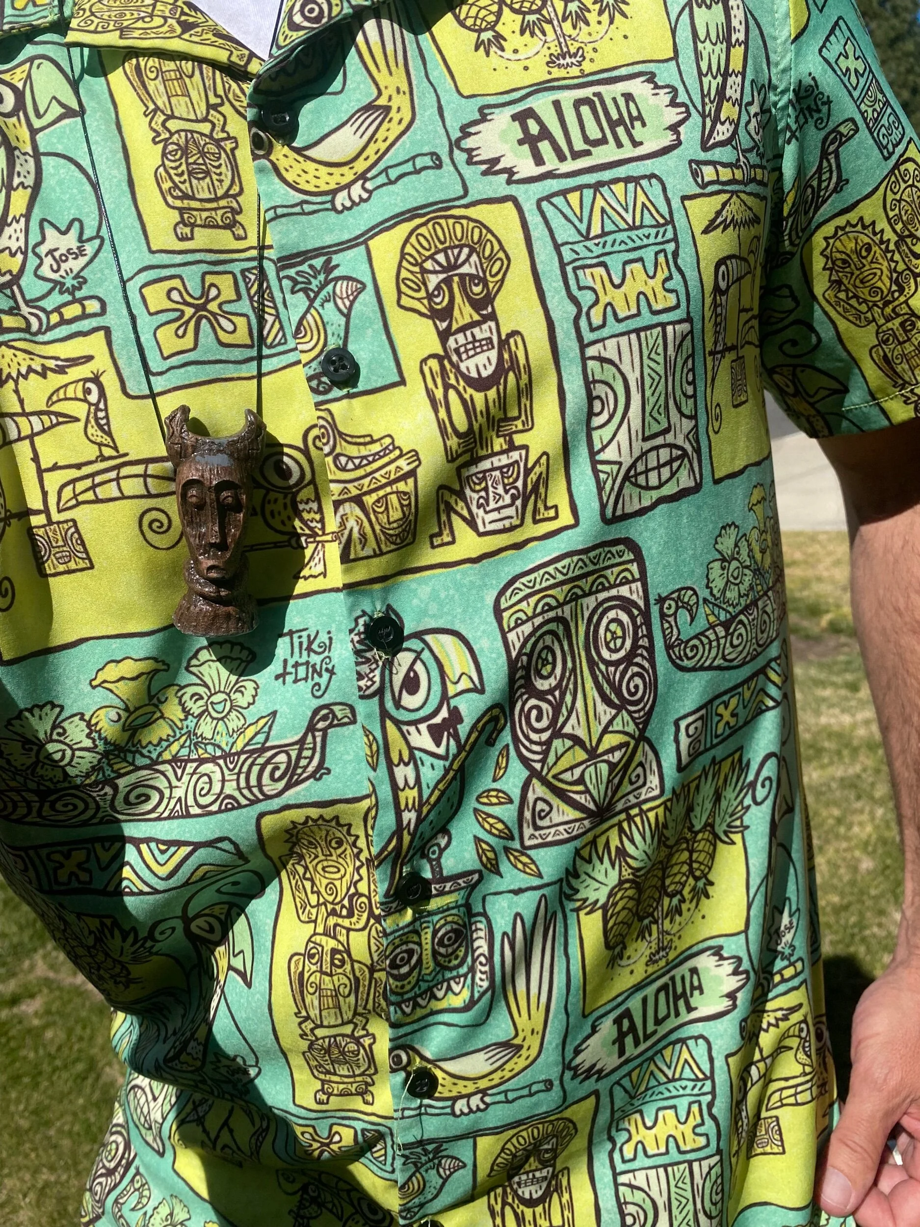 F4C8AB60-27F4-44D6-BD62-AB48F2091105