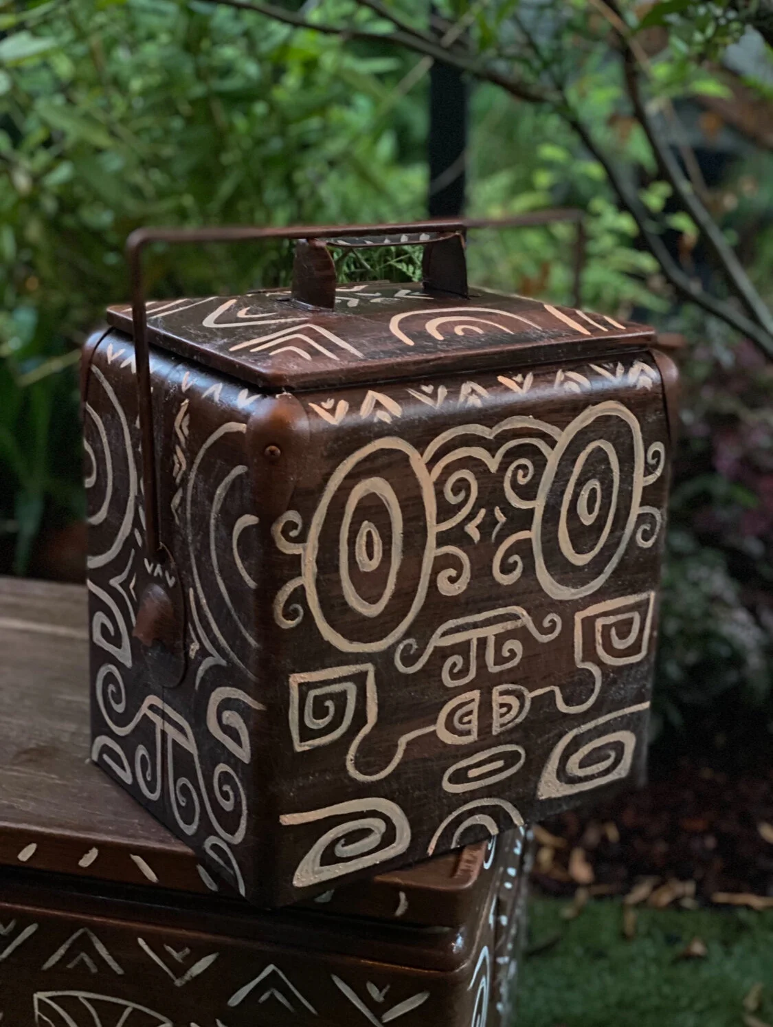 353C928E-4AFA-40D9-808B-B8B882996F17