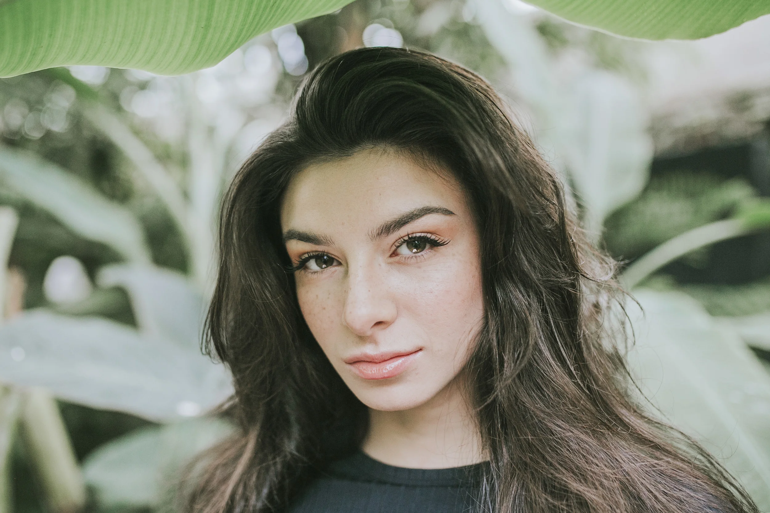Portraits of Rosie Siltani in Vancouver (Queen Elizabeth Park / QE Park), Hopeless Romantic Photography (Vancouver Wedding and Portrait Photographer)