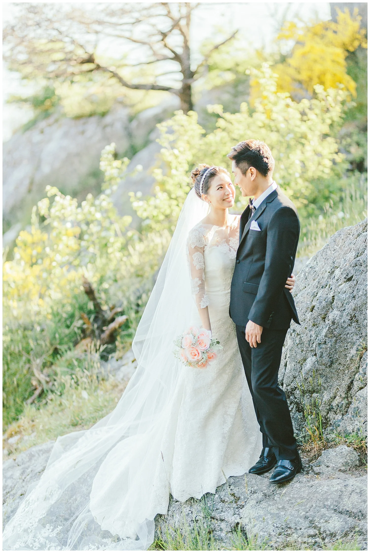 Top 10 Engagement and Wedding Photography Locations in Vancouver