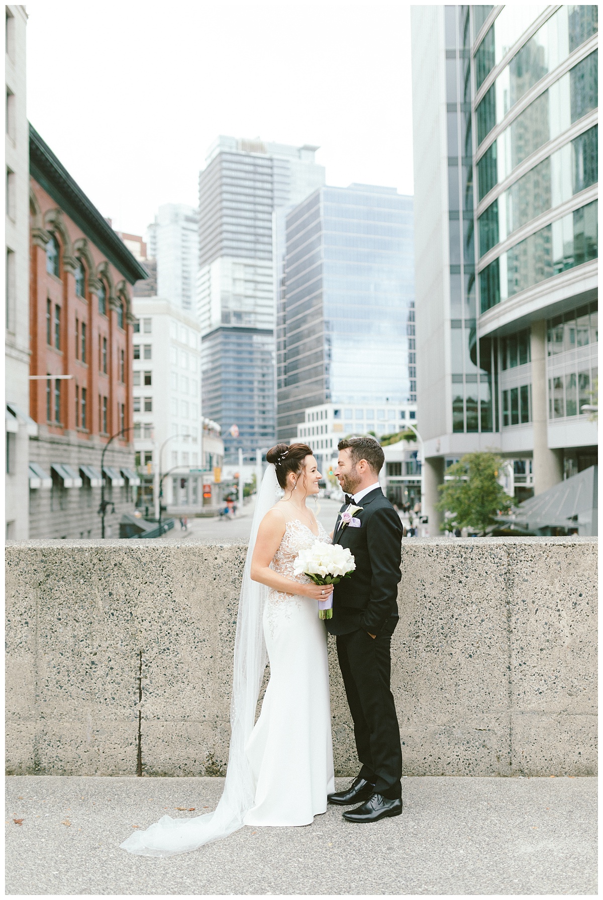  Wedding prewedding photos downtown Vancouver BC (Gastown) 