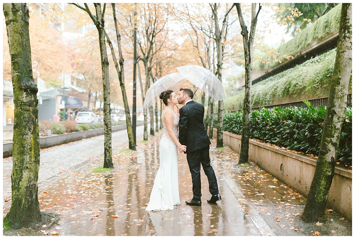  Fall Wedding prewedding photos downtown Vancouver BC (Robson Square) 