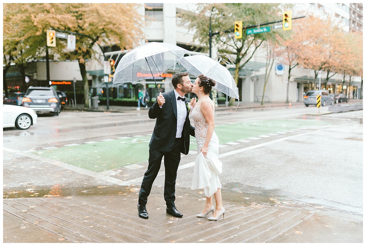  Fall Wedding prewedding photos downtown Vancouver BC (Robson Square) 