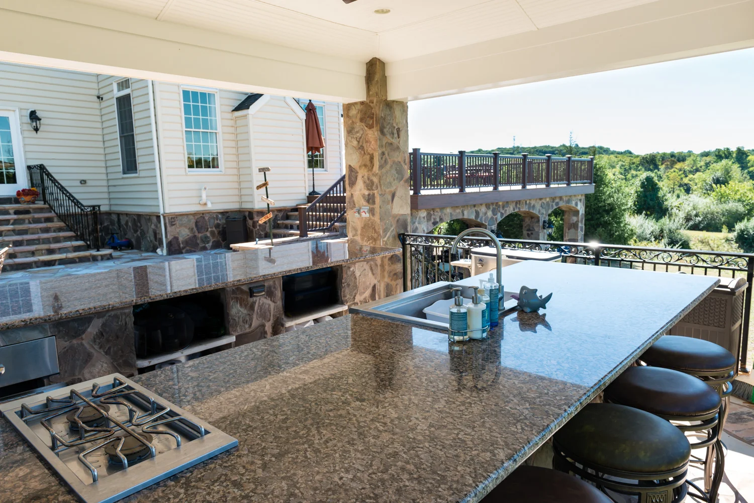 Chester Carlisle, NJ Luxury Backyard Design and Construction ??? K & C