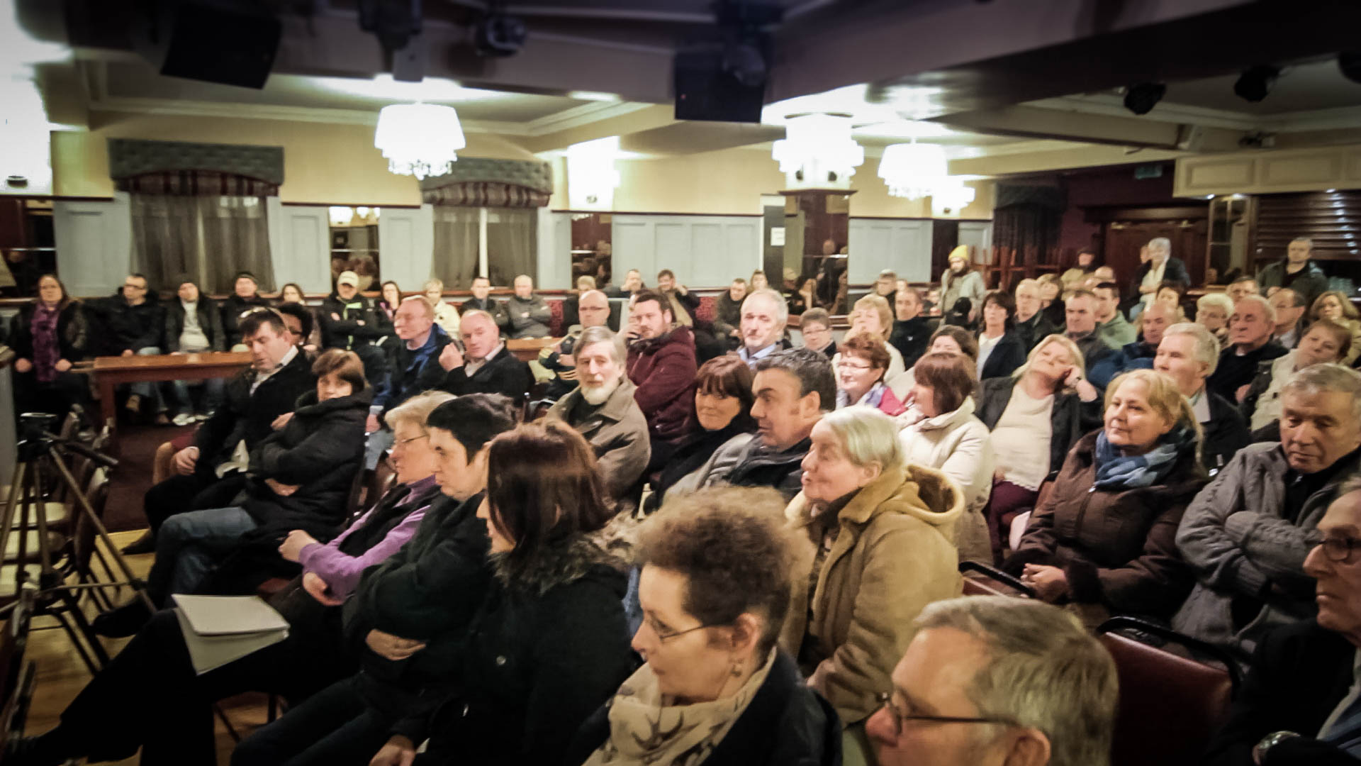 Section of audience in Lake Of Shadows