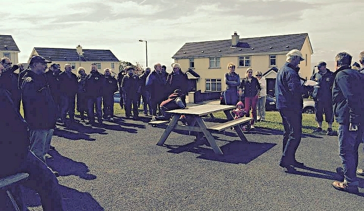 A support meeting in Ard Na Gula Duibhe estate Moville, Co Donegal in May this year. Meters were installed without any notices from Irish Water. Irish Water installers started work before 7.30 am. They abused and threatened a 77 year old woman . See Irish Water Meter Installers Insult And Abuse Ard Na Gula Duibhe 77 Year Old Resident