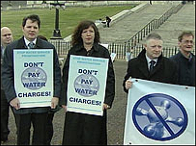 Anti-water rates protesters took their campaign Stormont