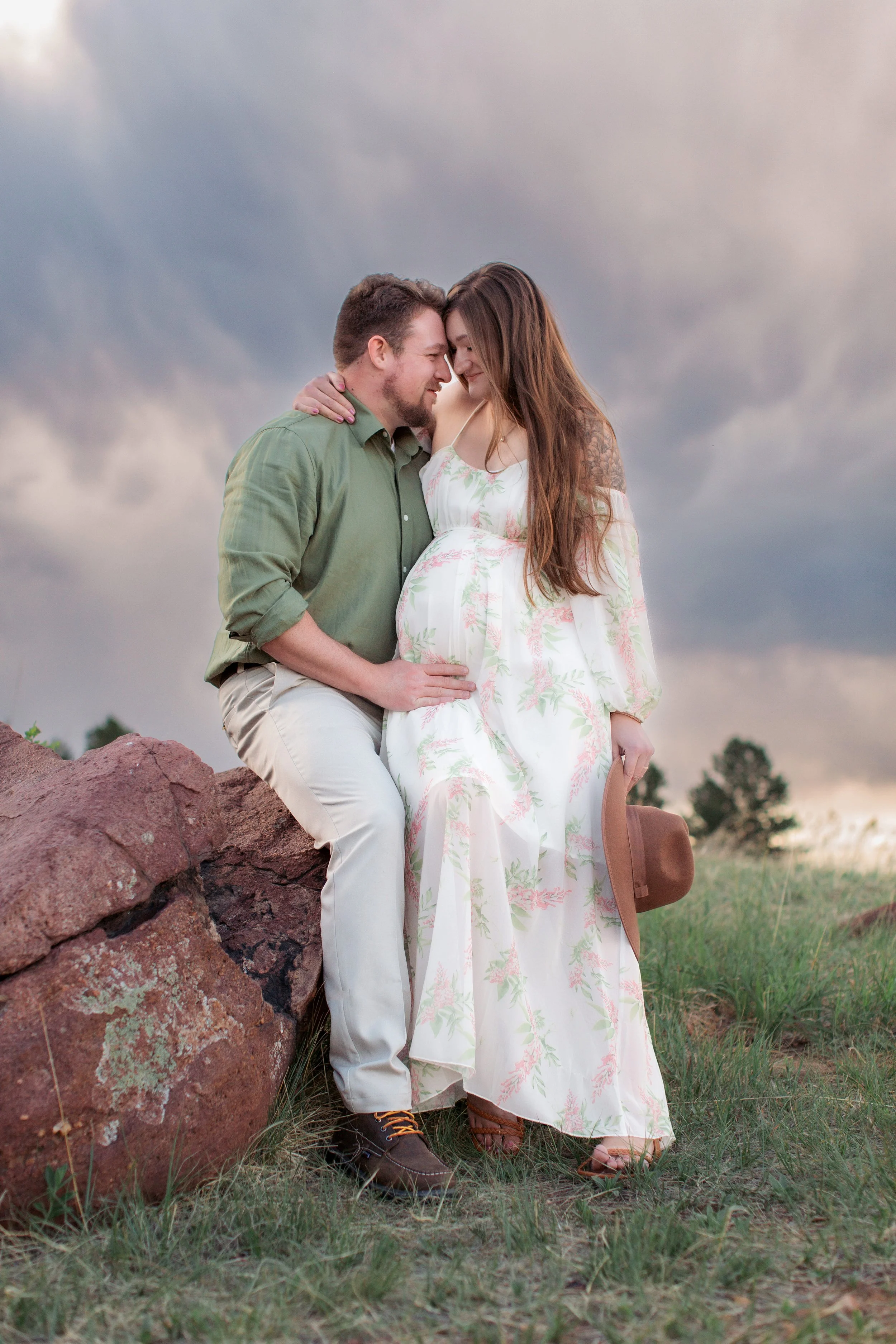 Denver Maternity Photographer, Denver Studio Pregnancy Photos, Denver Photos for Pregnancy, Expecting mom photo session, maternity photos in denver