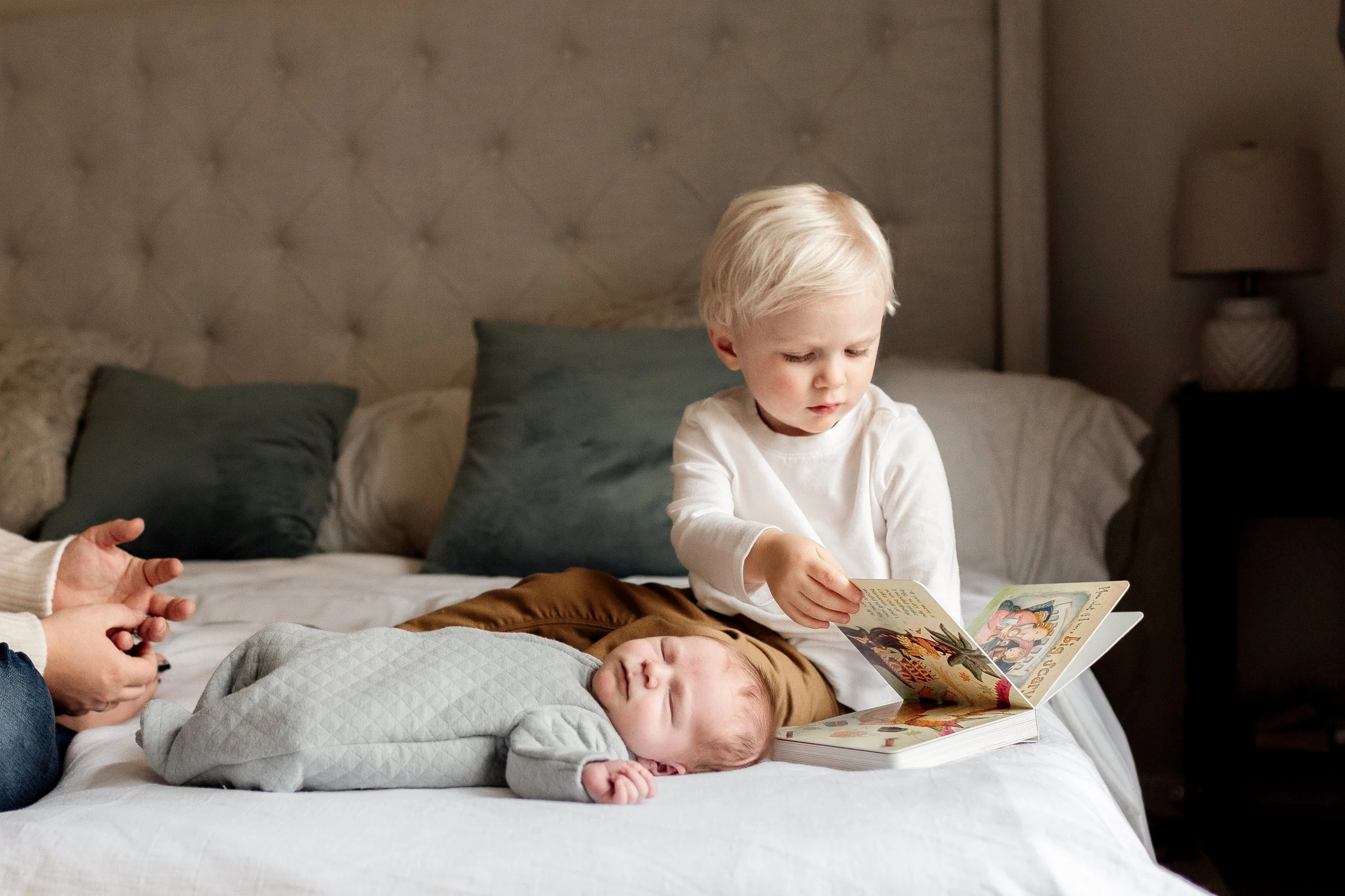 Boulder lifestyle newborn photographer, newborn photos Boulder, Boulder newborn photography, baby photos Boulder, in home newborn photography Boulder, lifestyle baby portraits Boulder