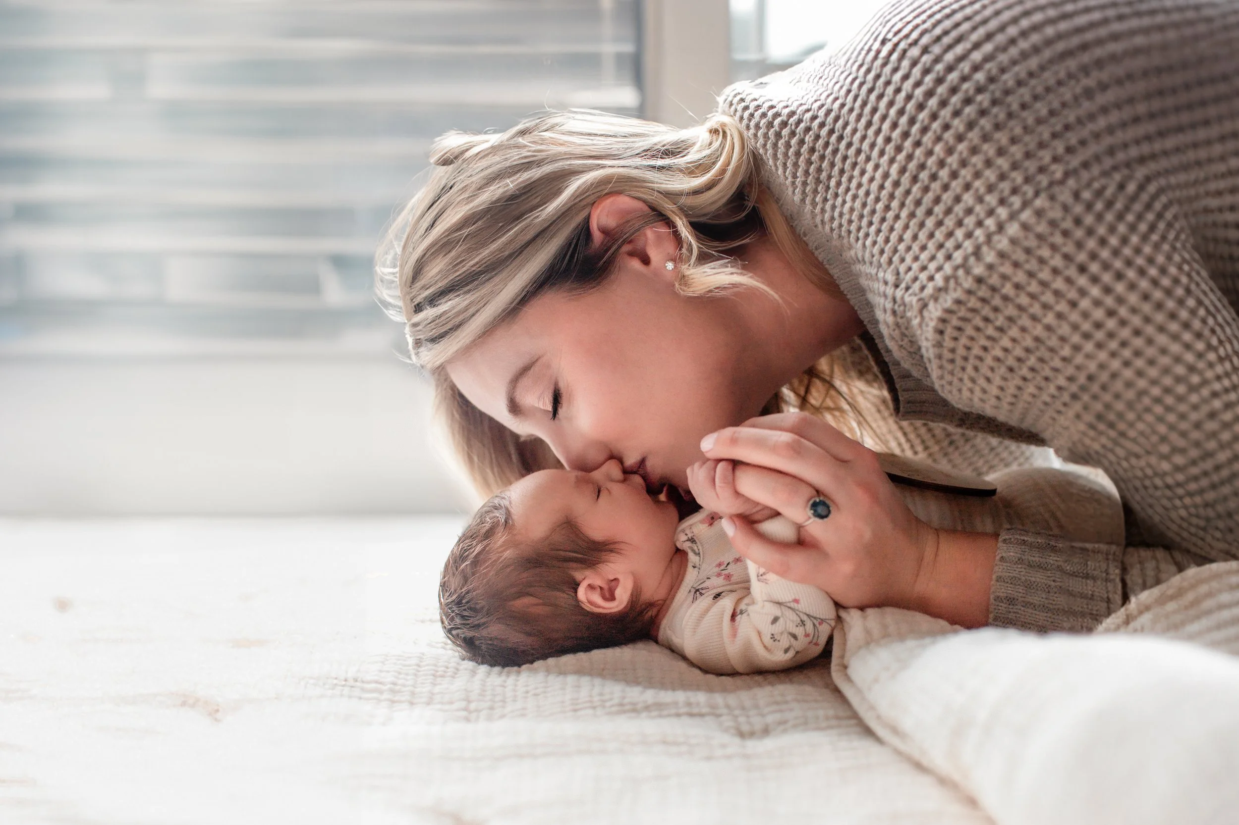 Boulder lifestyle newborn photographer, newborn photos Boulder, Boulder newborn photography, baby photos Boulder, in home newborn photography Boulder, lifestyle baby portraits Boulder