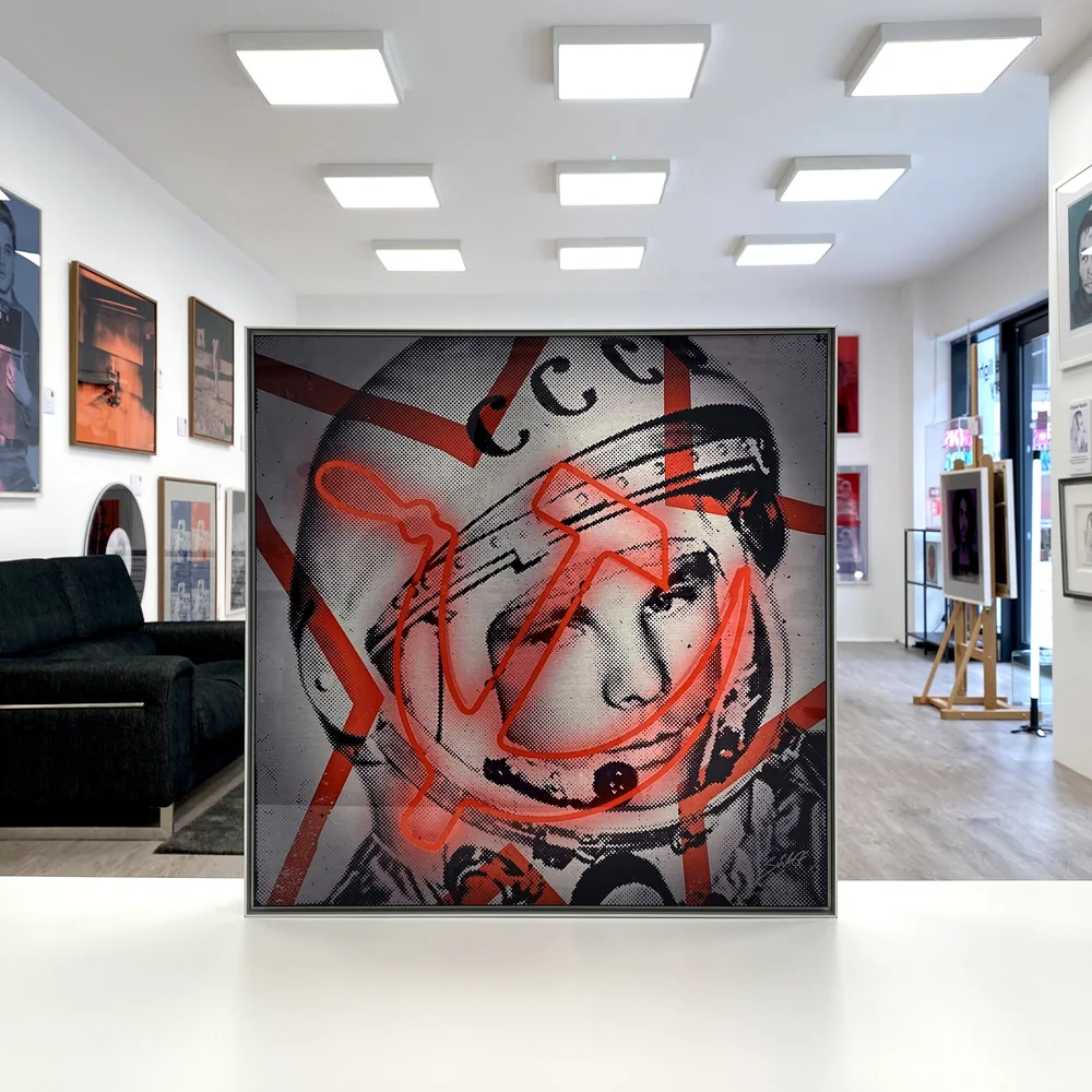 White Light Gallery Louis Sidolismall Format Aluminium I See No God Up Here Yuri Gagarin