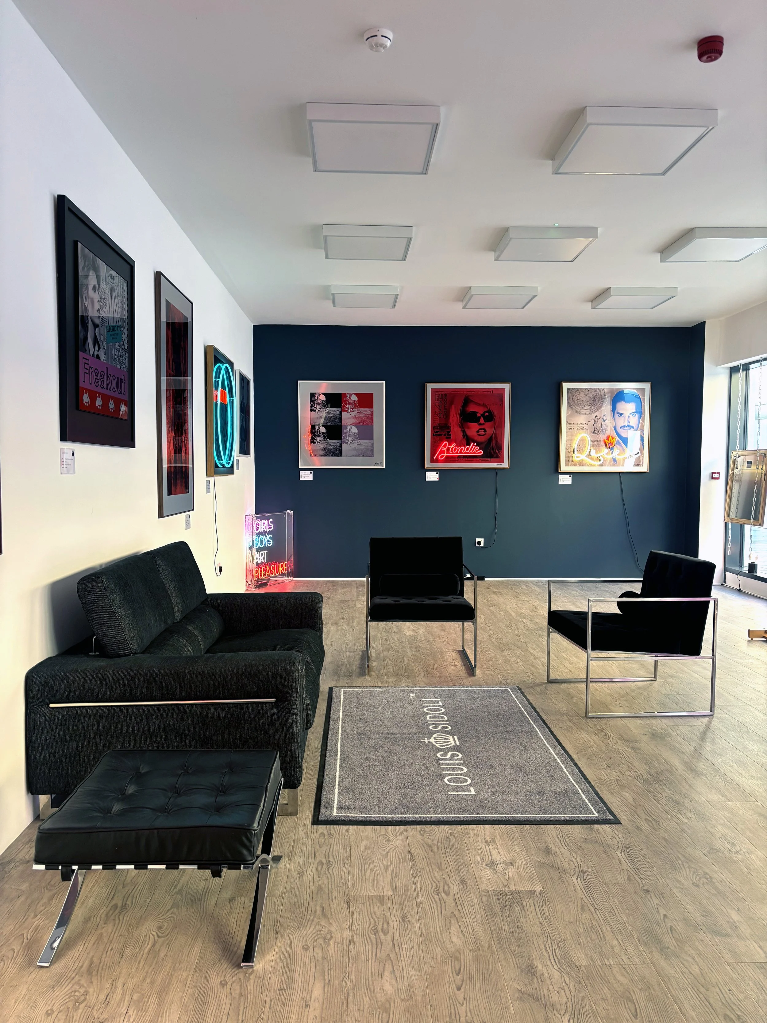 louis sidoli white light gallery 7.jpeg